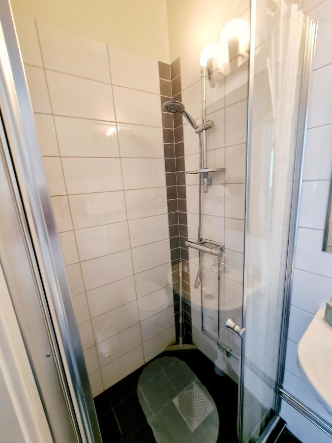 Roeda Magasinet Hotel Мариефред Екстериор снимка